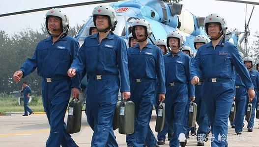 空軍飛行員選擇與后悔