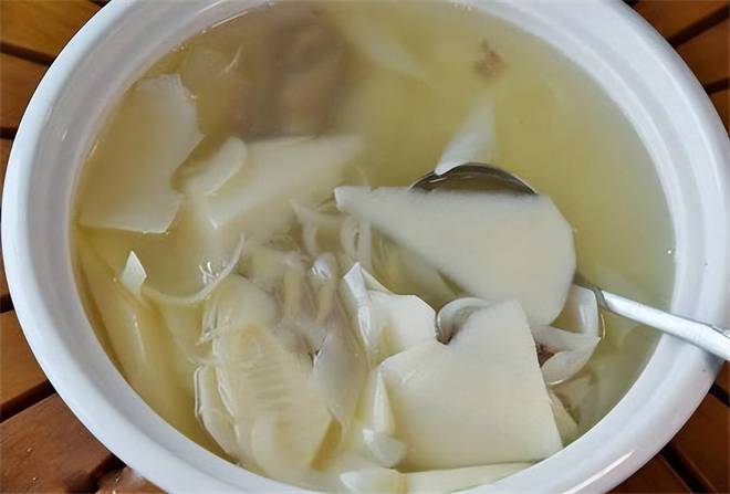 新鮮竹筍的美味烹飪指南，簡單又好吃，新鮮竹筍烹飪指南，美味又簡單的烹飪方法