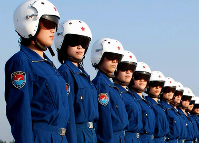 中國空軍軍服，歷史演變與現(xiàn)代風(fēng)采，中國空軍軍服，歷史演變與現(xiàn)代風(fēng)采展示