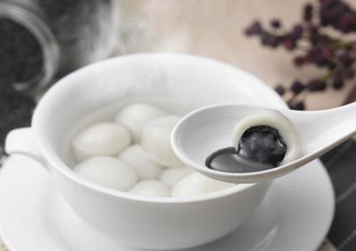 煮湯圓，選擇冷水還是熱水？一篇文章帶你了解正確的做法，煮湯圓，冷水還是熱水？正確做法全解析