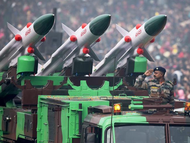 全球常規(guī)軍事力量排名及其影響力分析，全球軍事力量排名及其影響力深度解析