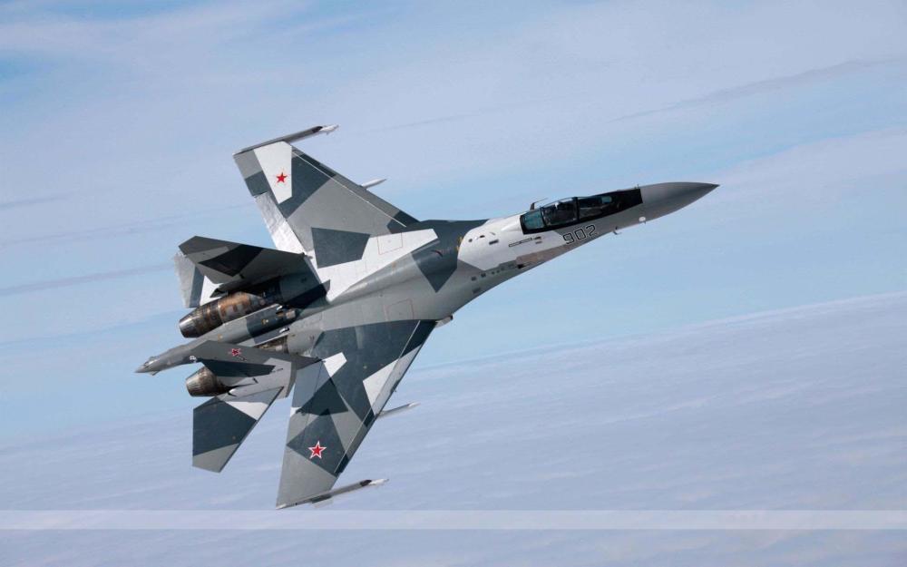 F-22與F-35哪個(gè)更先進(jìn)，深入解析現(xiàn)代戰(zhàn)斗機(jī)的技術(shù)差異，F(xiàn)-22與F-35技術(shù)對(duì)比，深入解析現(xiàn)代戰(zhàn)斗機(jī)的先進(jìn)差異