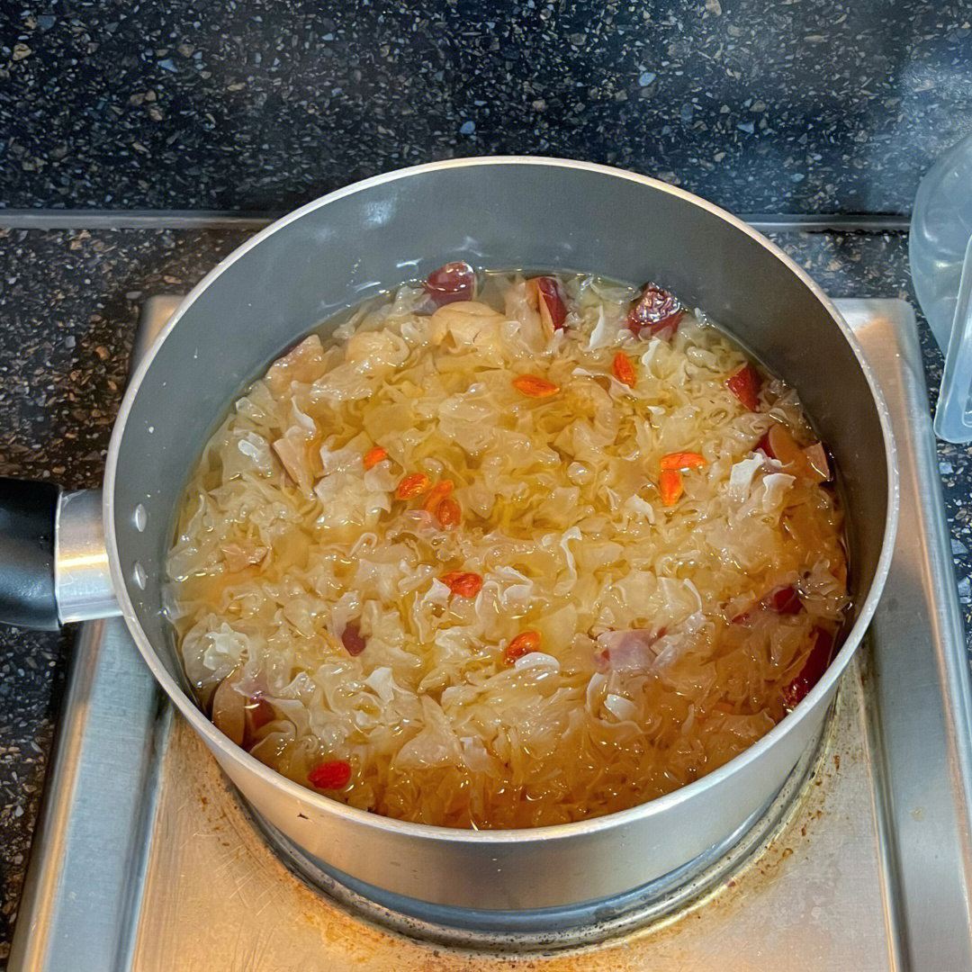 銀耳湯的做法大全，美味與健康并重，銀耳湯制作指南，美味與健康雙重的享受